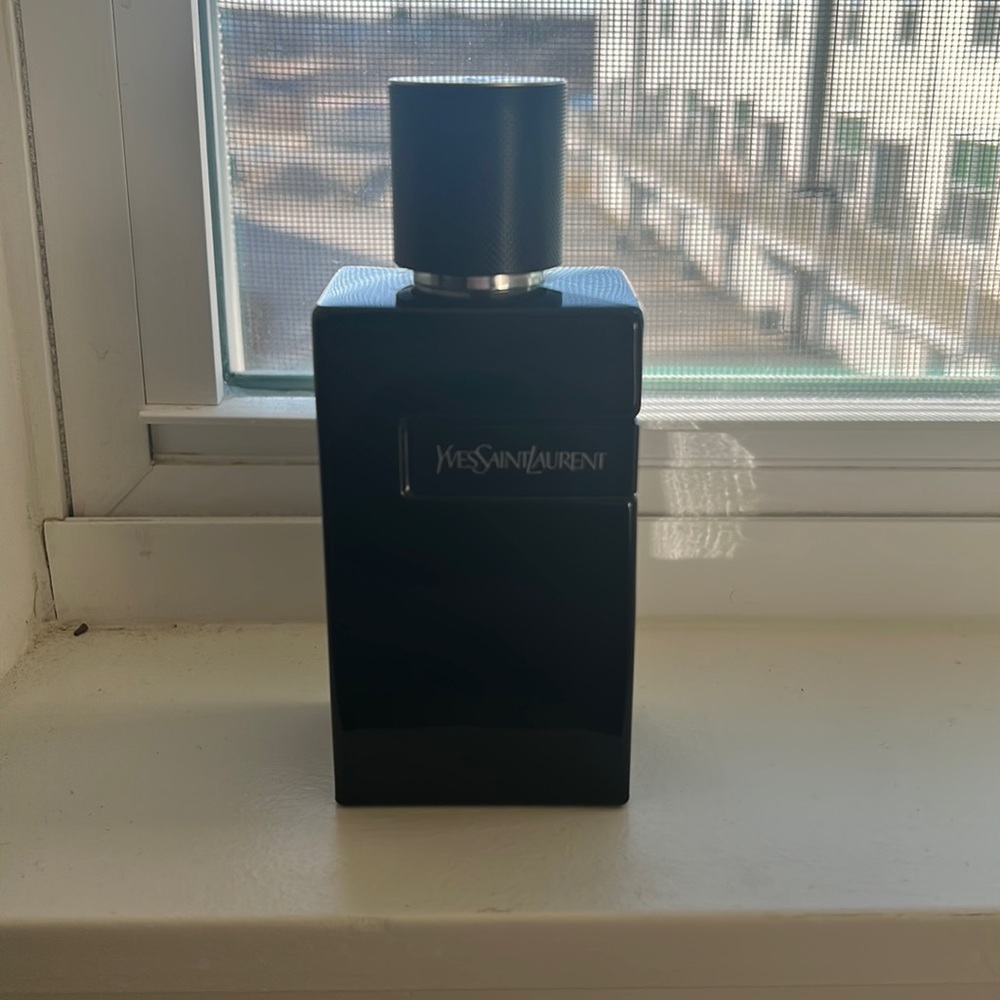 Yves Saint Laurent cologne